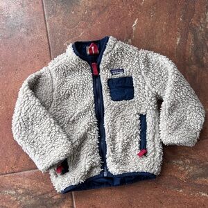 Patagonia Cream and Navy Fleece Jacket 2T